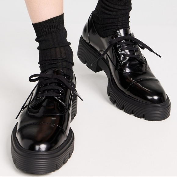 NWOT Stuart Weitzman Nolita Lace Up Oxford Shoes- Black - Picture 16 of 16